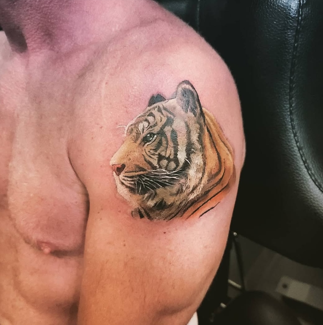 Color realism tiger tattoo